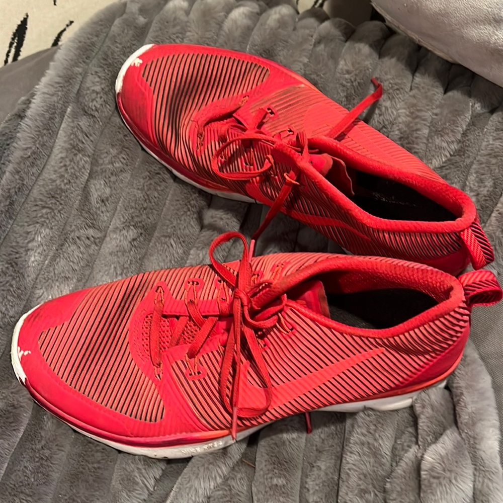 Nike Free men’s size 12, used good condition, signs of wear but many miles left